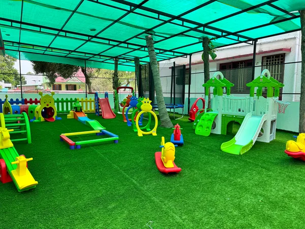 Playzone real on-site installation of Soft Play & Ball Pool