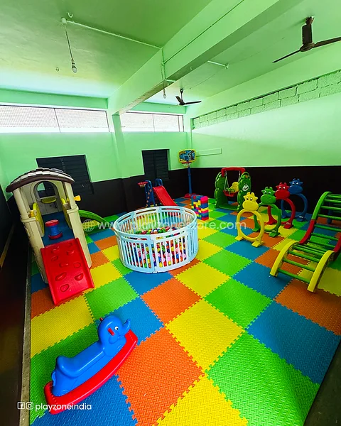 Playzone real on-site installation of Soft Play & Ball Pool